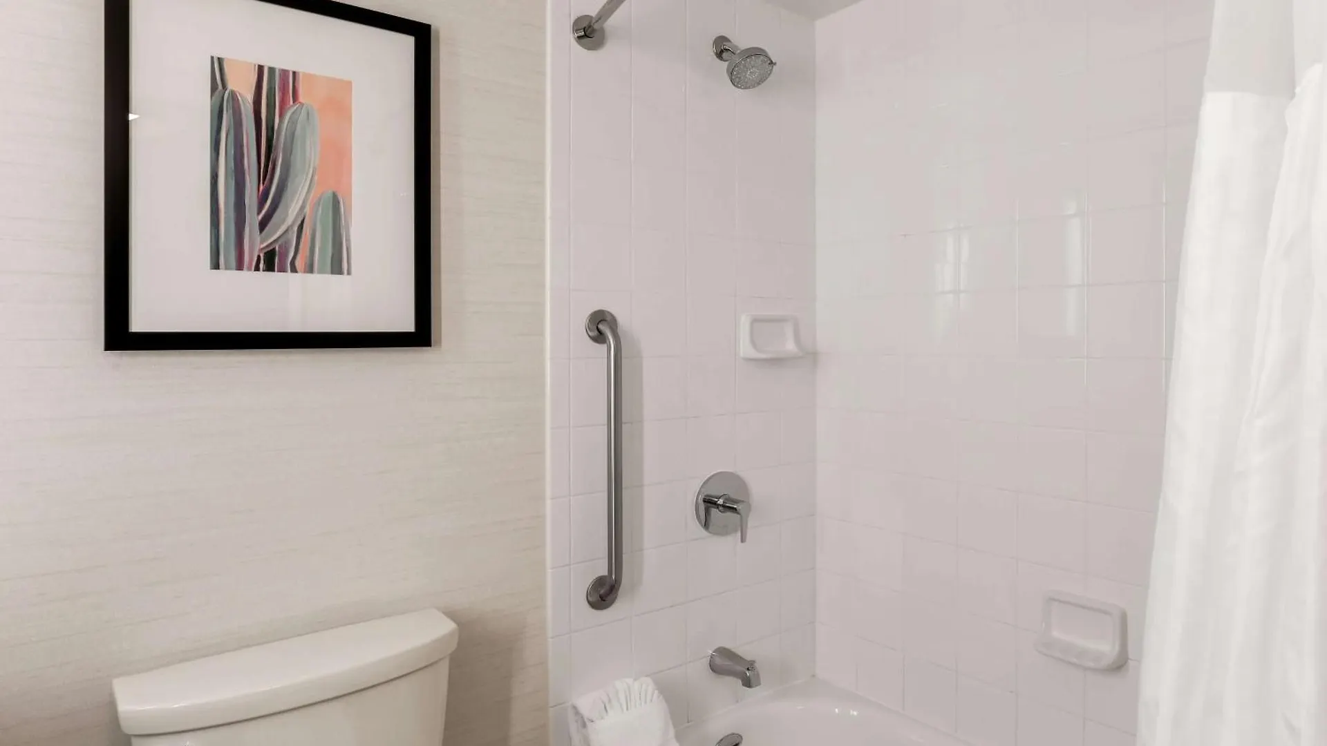Hilton Garden Inn Reno 3*,