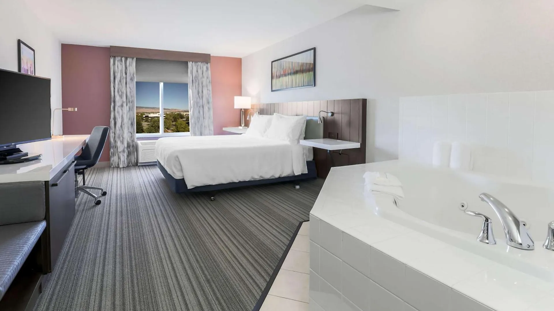 Hilton Garden Inn Reno 3*,