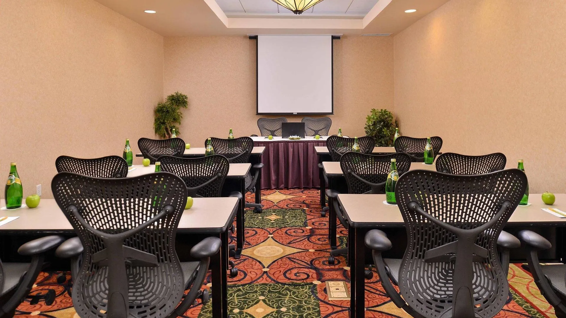 Hilton Garden Inn Reno 3*,  United States
